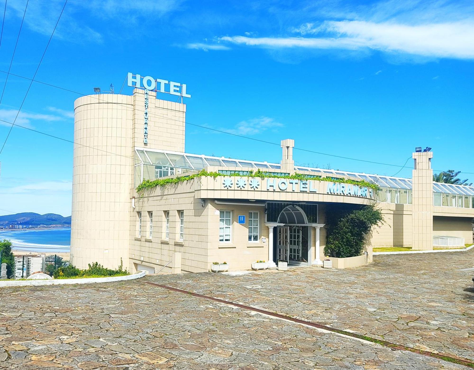 Hotel Miramar ลาเรโด ภายนอก รูปภาพ